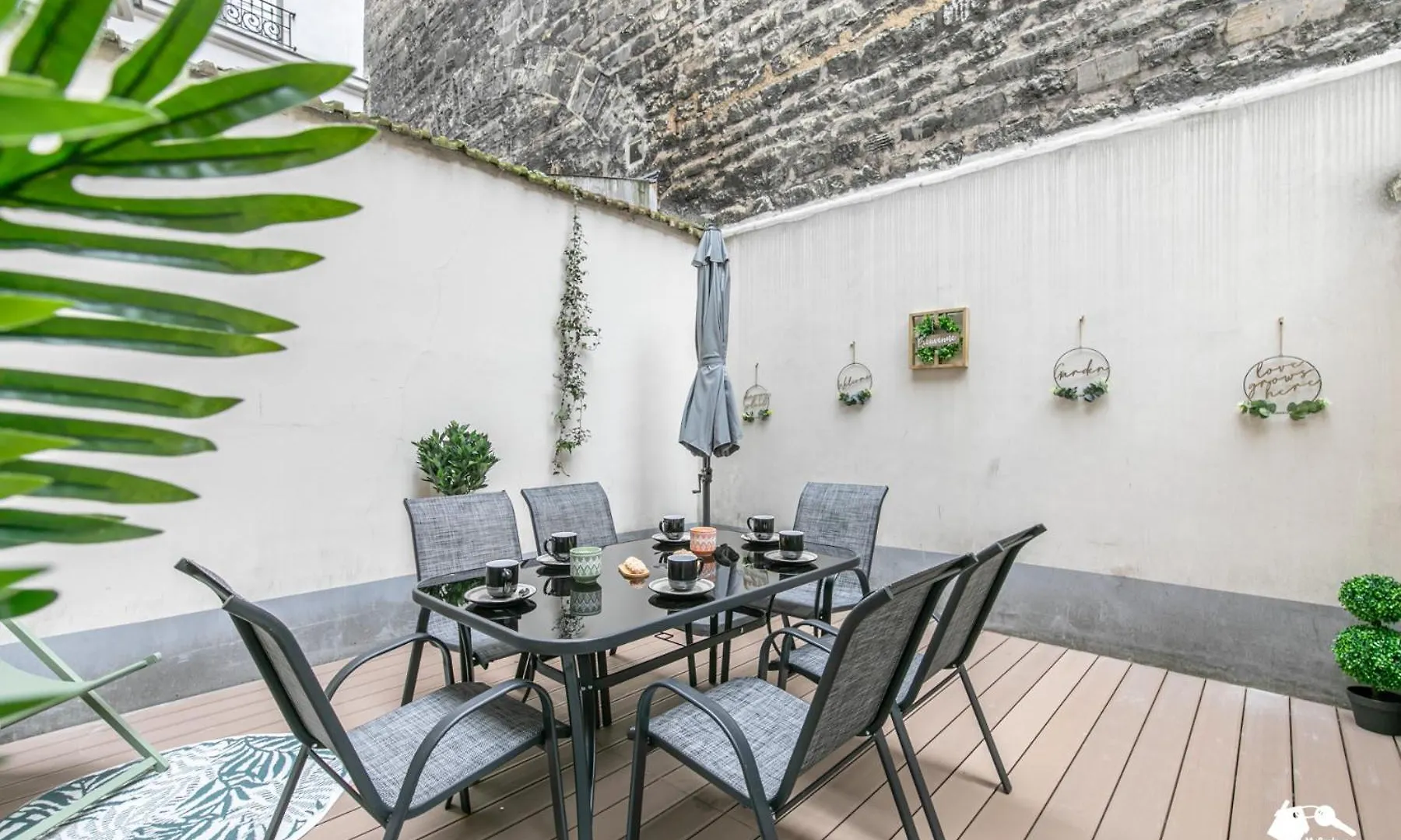 Mba - Felix Faure Luxury Appart Proche Tour Eiffel Paris 0*,